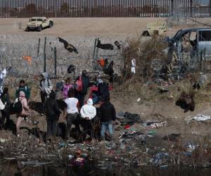 Miles de migrantes llegan a la frontera México-Estados Unidos en la búsqueda de un acceso al país que llaman de oportunidades.