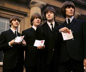 Tras la llegada de The Beatles a Estados Unidos en 1964, se consolidó lo que se conocería como la “beatlemanía”.