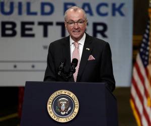 Al gobernador, Phil Murphy, le solicitaron proteger migrantes.