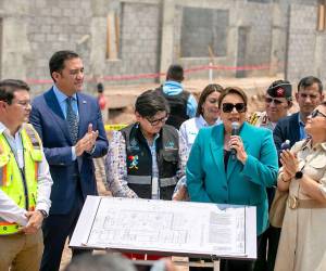 El acelerador lineal, esencial para tratar el cáncer, se retrasó nuevamente en el Hospital San Felipe.