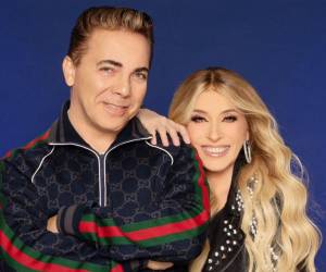 La gira conjunta entre Cristian Castro y Yuri prometía ser una de las más exitosas del año, con sold outs en varias ciudades; sin embargo, la colaboración se terminó abruptamente por, según Yuri, tensiones económicas entre el intérprete y la empresa promotora.