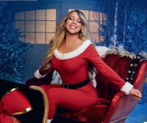 El villancico All I Want For Christmas Is You, interpretado por Mariah Carey, ha trascendido generaciones para convertirse en un clásico navideño global y aunque fue estrenado en 1994, su éxito comercial actual supera todas las expectativas, consolidándose como una fuente de ingresos millonaria para la cantante.