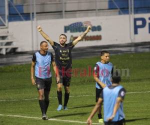 El argentino Agustín Auzmendi debutó en Honduras y lo hizo con un gol.