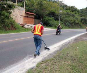 Seis kilómetros fueron afectados a lo largo de la carretera hacia Santa Lucía, Francisco Morazán.