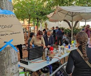 Son cientos de latinos que se enfrentan a la desgracia de haberlo perdido todo con las inundaciones que dejó la DANA en Valencia y otros sectores de España.