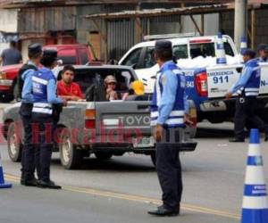 La presencia policial será permanente en los ejes carreteros más transitados y sitos con mayor concurrencia de personas.