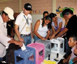 Este 9 de marzo de 2025, los hondureños deben elegir a los mejores aspirantes en los tres niveles. Los ganadores participarán en las elecciones generales de noviembre.