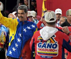 Maduro logró mantener el poder y la continuidad del chavismo, siendo este su tercer mandato consecutivo.