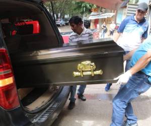 El cuerpo de comerciante fue retirado por sus familiares de la morgue de Tegucigalpa.