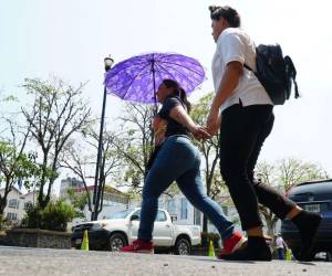 Jornadas de calor intensa le esperan a los hondureños por el fenómeno El Niño Fuerte.