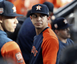 Mauricio Dubón en el roster principal de los Astros para el primer juego de la Serie Mundial