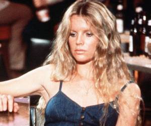 Kimila Ann Basinger, la icónica actriz estadounidense, celebró su cumpleaños número 71 el pasado domingo 8 de diciembre, alejada de los focos desde hace una década. A continuación te mostramos cómo ha cambiado físicamente.