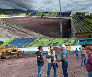 Siguen los avances en la remodelación que se le está haciendo al estadio Juan Ramón Brevé Vargas de Juticalpa, donde los trabajos se encuentran en una fase crucial.