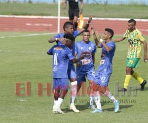 Carlo Costly por medio de un penal, le dio el triunfo a su equipo, el Lone FC sobre el Parillas One en el estadio Olímpico de San Pedro Sula.