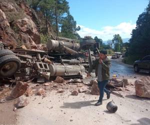 Autoridades investigan si la víctima es el conductor, quien se dirigía al departamento de El Paraíso.