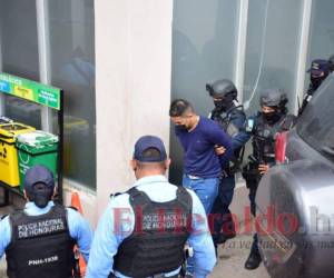 La imagen corresponde al 19 de julio, cuando los detenidos fueron llevados a la audiencia tras su captura.