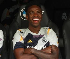 Vinicius Jr. destacó en la temporada 2023/24 por sus destacadas actuaciones en el Real Madrid, donde ganó LaLiga, la Supercopa de España y la Champions League.