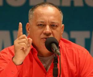 El ministro de Interior de Venezuela, Diosdado Cabello, calificó estas afirmaciones como “mentiras” de la oposición y atribuyó la denuncia a un intento de ocultar la baja convocatoria de la manifestación antichavista en Caracas.