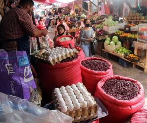 Los alimentos registraron el año pasado constantes alzas y que al final resultaron las de mayor impacto en la inflación de 5.19%.