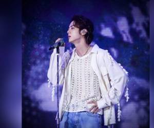 Kim Seok-Jin, más conocido a nivel mundial como Jin, es uno de los cantantes y bailarines más aclamados de BTS, pero, ¿de cuánto es su patrimonio económico? A continuación te lo detallamos.