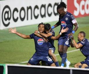 Motagua golea al Tauro de Panamá en la Copa Centroamericana