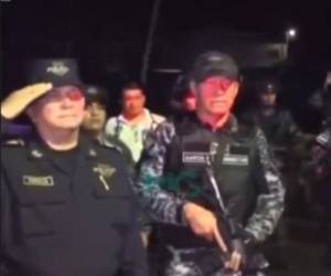 Así fue el momento en que el director de la Policía Nacional Civil (PNC) Mauricio Arriaza Chicas se encontraba en Choluteca para recibir a Manuel Coto Barrientos, exgerente de la cooperativa Cosavi, anes del fatídico desenlace.