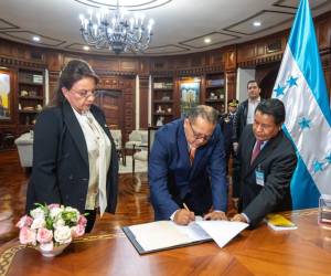 Gustavo Sánchez asume como ministro de Seguridad de Honduras en medio de ola de violencia