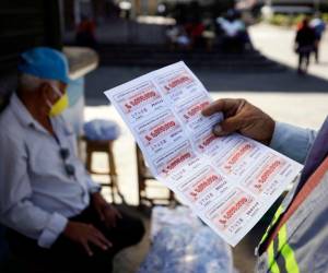 El Pani recibe más ingresos por concesiones internaciones que por venta de lotería menor y mayor. Los vendedores ven con preocupación las bajas ventas en la lotería.