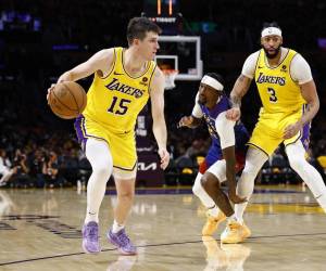 Lakers están a solo una derrota de decir adiós a la temporada de la NBA.