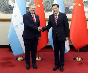 Las relaciones diplomáticas con China iniciaron el 26 de marzo.