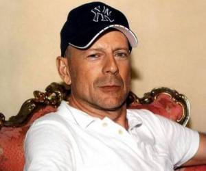 Bruce Willis sufre de demencia frontotemporal, una enfermedad intratable caracterizada por un deterioro cognitivo severo y progresivo de la conducta, el lenguaje y la personalidad.