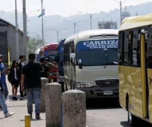 Los transportistas anunciaron un paro a nivel nacional para mañana, pero recularon en su decisión y ahora esperarán una semana más.