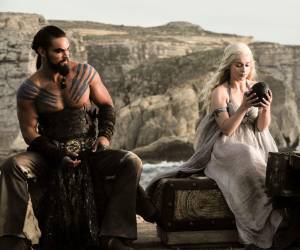 Warner Bros. compartió una noticia que muchos fans de Game of Thrones habían estado esperando durante años: el universo de Westeros está en camino a la pantalla grande.