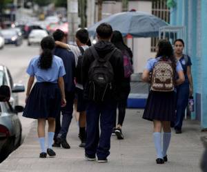 Sólo una recuperación habrá al final de las clases; los padres piden una solución viable para evitar que sus hijos pierdan un año de clases.