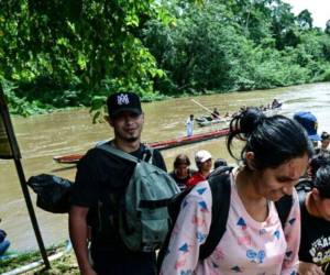 Firmarán convenio para repatriar a los migrantes que cruzan la inhóspita selva del Darién en la frontera con Colombia.