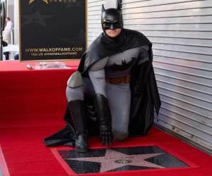 Batman ya tiene su propia estrella haciendo honor a su presencia en el entretenimiento desde hace 85 años.