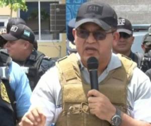 Gustavo Sánchez mientras impartía la conferencia en San Pedro Sula, una de las sedes de los hechos violentos recientes.