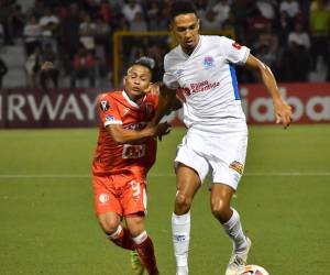 Olimpia estuvo dormido durante 45 minutos y lo pagó caro al llevarse una dura derrota de tierras pinoleras. El equipo de Troglio está cuesta arriba en la Copa Centroamericana.