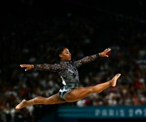 Tras su potente arranque en los Juegos Olímpicos de París 2024, Simone Biles buscará liderar al equipo estadounidense de gimnasia en su lucha por reconquistar el oro que perdieron en Tokio, cuando sufrió un bloqueo mental, mientras el Brasil de Rebeca Andrade batallará por una medalla inédita.