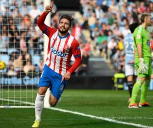 Portu anotó su tercer gol de la temporada con el Girona y así le ayuda a estar de líderes.