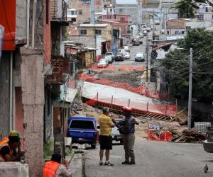 El sector de Los Jucos, barrio Morazán, se ejecuta un proyecto de mitigación.