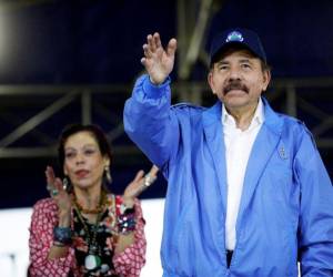 Daniel Ortega quiere imponer ley que obliga a empresas de telefonía a suministra información de sus usuarios.