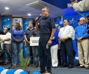 Imagen tomada durante la presentación de la precandidatura.