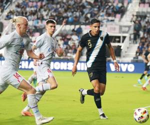 Islandia enfrenta a Honduras tras derrotar a Guatemala.