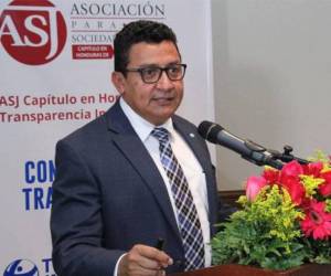 Carlos Hernández director ejecutivo de la Asociación para una Sociedad más Justa (ASJ) conversó con la Unidad Investigativa de EL HERALDO Plus