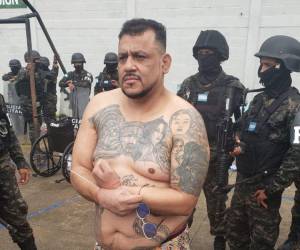 ”Cholo Houston” debería de estar recluido en el centro penal de Támara, en el Valle de Amarateca, sin embargo se encuentra en “La Tolva”.