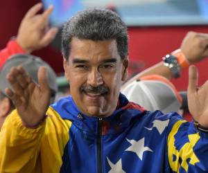 Con el fin de mejorar las relaciones entre ambos países, Rusia y China mostrando su felicitación a Nicolás Maduro por su cuestionado triunfo en las elecciones en Venezuela.