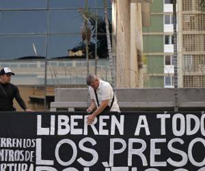 Las circunstancias de la detención del líder opositor no están claras.