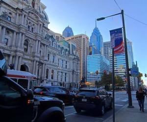 En Estados Unidos, no hay una propaganda electoral excesiva ni ruidosa; en su lugar, los carteles se colocan discretamente en los jardines de las viviendas.