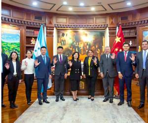 La presidenta Castro recibió a la vicecanciller china el 13 de agosto y su delegación.